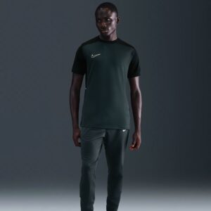 Nike Strike
